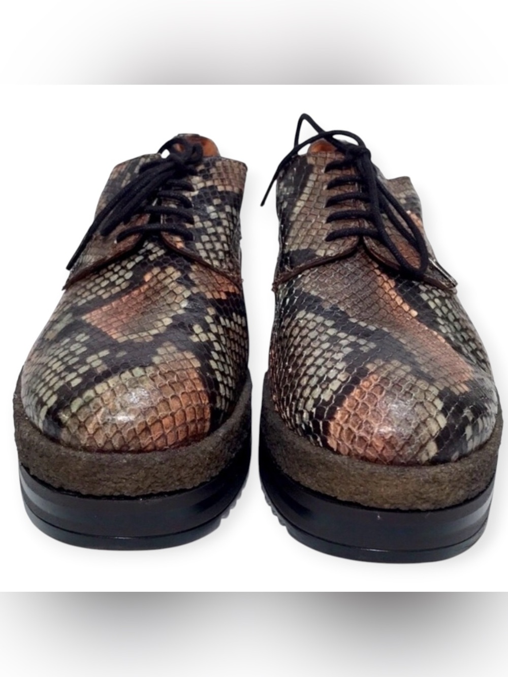 Pons Quintana snakeskin platform oxfords. Cool rubber edge thin laces. S…